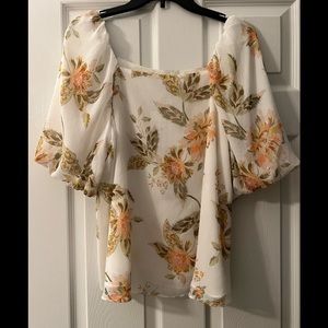 Top. Est. 1946. Size Large.